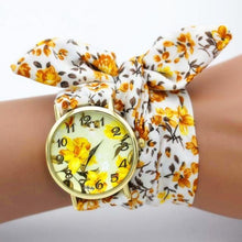 Load image into Gallery viewer, shsby new unique Ladies flower cloth wristwatch fashion women dress watch high quality fabric watch sweet girls Bracelet watch