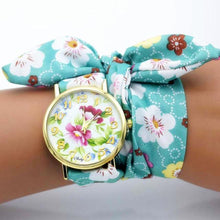 Load image into Gallery viewer, shsby new unique Ladies flower cloth wristwatch fashion women dress watch high quality fabric watch sweet girls Bracelet watch