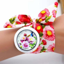 Load image into Gallery viewer, shsby new unique Ladies flower cloth wristwatch fashion women dress watch high quality fabric watch sweet girls Bracelet watch