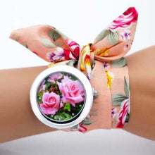 Load image into Gallery viewer, shsby new unique Ladies flower cloth wristwatch fashion women dress watch high quality fabric watch sweet girls Bracelet watch